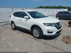 KNMAT2MT1HP528077 2017 NISSAN ROGUE