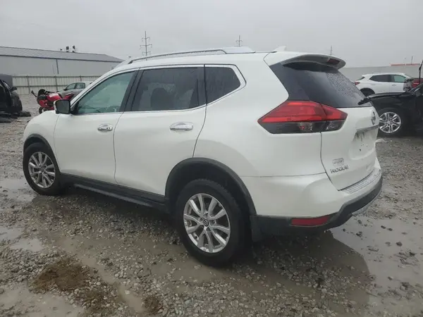 KNMAT2MT1HP531500 2017 NISSAN ROGUE - Image 2