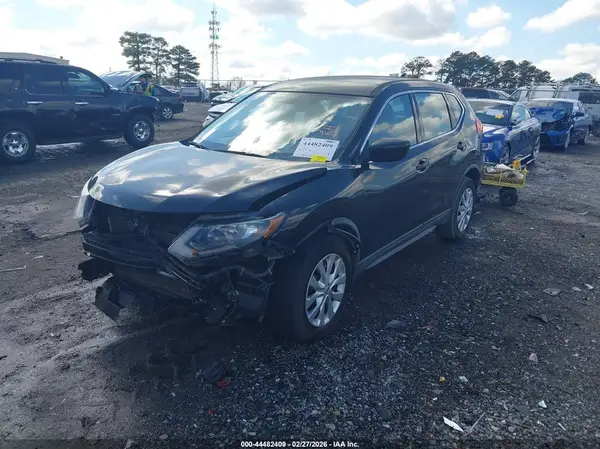 KNMAT2MT1HP540844 2017 NISSAN ROGUE - Image 2
