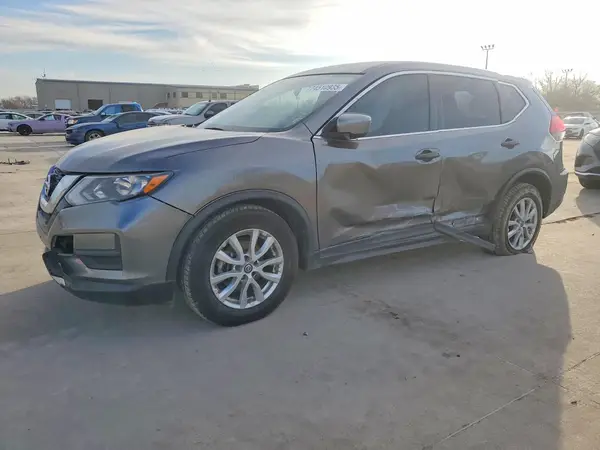 KNMAT2MT1HP544408 2017 NISSAN ROGUE - Image 1