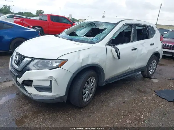 KNMAT2MT1HP549186 2017 NISSAN ROGUE - Image 2
