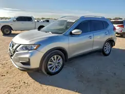 KNMAT2MT1HP565131 2017 NISSAN ROGUE