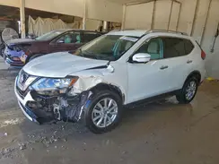KNMAT2MT1HP567011 2017 NISSAN ROGUE