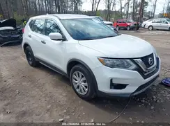 KNMAT2MT1HP567364 2017 NISSAN ROGUE