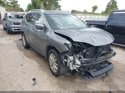 KNMAT2MT1HP573259 2017 NISSAN ROGUE