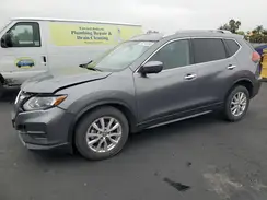 KNMAT2MT1HP574377 2017 NISSAN ROGUE