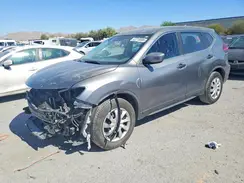 KNMAT2MT1HP580518 2017 NISSAN ROGUE