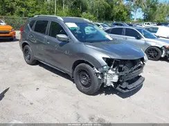 KNMAT2MT1HP582303 2017 NISSAN ROGUE