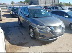 KNMAT2MT1HP588652 2017 NISSAN ROGUE