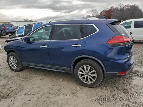 KNMAT2MT1HP589882 2017 NISSAN ROGUE - Image 2