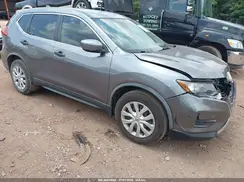 KNMAT2MT1HP592586 2017 NISSAN ROGUE
