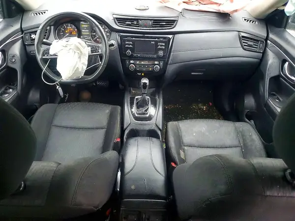 KNMAT2MT1HP595147 2017 NISSAN ROGUE - Image 8