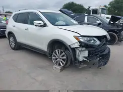 KNMAT2MT1HP595665 2017 NISSAN ROGUE