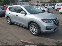 KNMAT2MT1HP598517 2017 NISSAN ROGUE