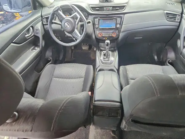 KNMAT2MT1HP600430 2017 NISSAN ROGUE - Image 8