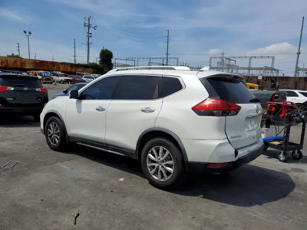 KNMAT2MT1HP601691 2017 NISSAN ROGUE - Image 2