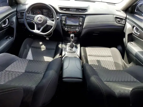 KNMAT2MT1HP601691 2017 NISSAN ROGUE - Image 8