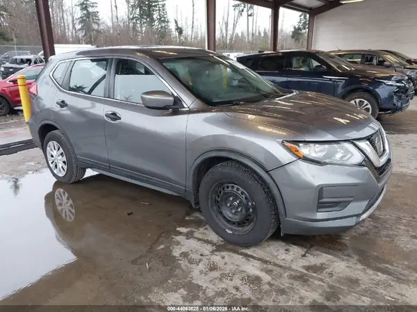 KNMAT2MT1HP606051 2017 NISSAN ROGUE - Image 1