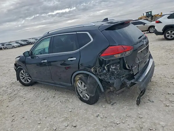 KNMAT2MT1HP612626 2017 NISSAN ROGUE - Image 2