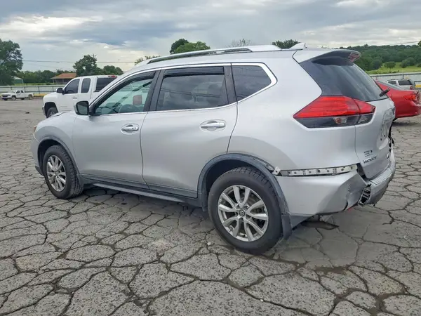 KNMAT2MT1HP613632 2017 NISSAN ROGUE - Image 2
