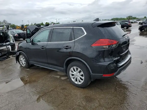 KNMAT2MT1HP614537 2017 NISSAN ROGUE - Image 2