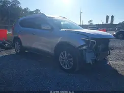 KNMAT2MT1JP506215 2018 NISSAN ROGUE