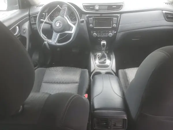 KNMAT2MT1JP508353 2018 NISSAN ROGUE - Image 8