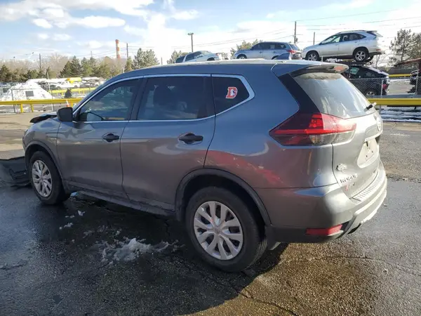 KNMAT2MT1JP511270 2018 NISSAN ROGUE - Image 2