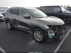 KNMAT2MT1JP511494 2018 NISSAN ROGUE