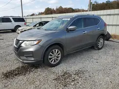 KNMAT2MT1JP517795 2018 NISSAN ROGUE
