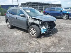 KNMAT2MT1JP519515 2018 NISSAN ROGUE