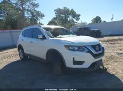 KNMAT2MT1JP522933 2018 NISSAN ROGUE