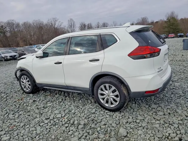 KNMAT2MT1JP532023 2018 NISSAN ROGUE - Image 2