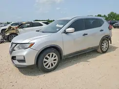 KNMAT2MT1JP537965 2018 NISSAN ROGUE