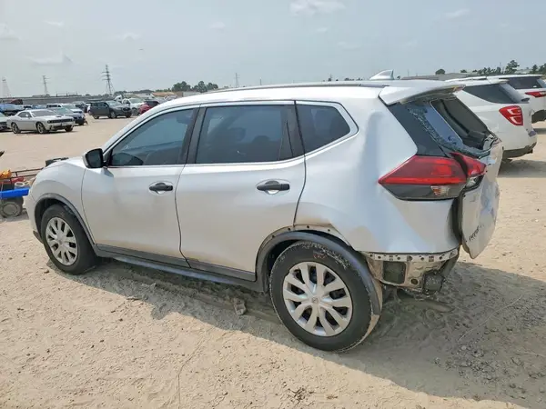 KNMAT2MT1JP537965 2018 NISSAN ROGUE - Image 2