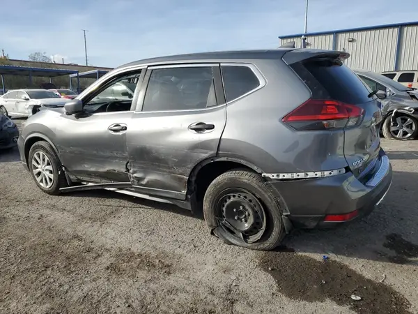 KNMAT2MT1JP539246 2018 NISSAN ROGUE - Image 2