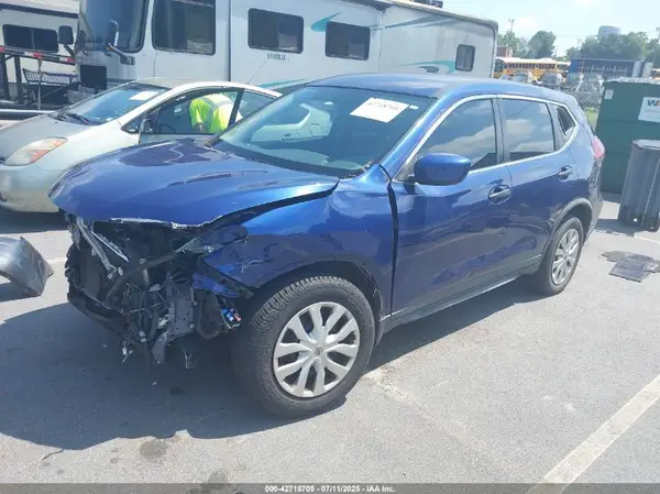 KNMAT2MT1JP547010 2018 NISSAN ROGUE - Image 2