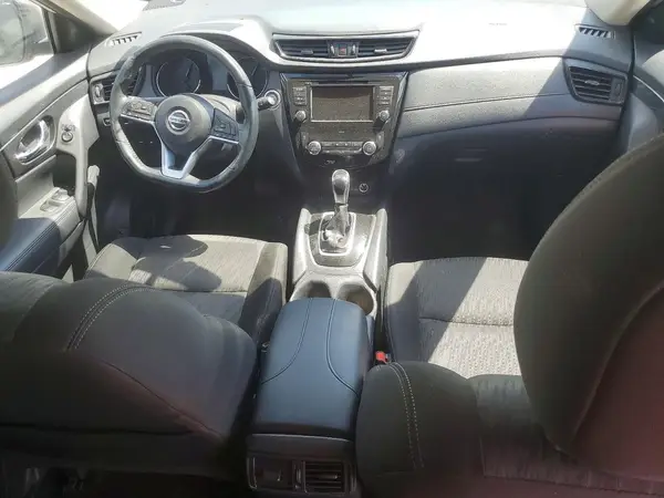 KNMAT2MT1JP553325 2018 NISSAN ROGUE - Image 8