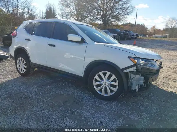 KNMAT2MT1JP558153 2018 NISSAN ROGUE - Image 1