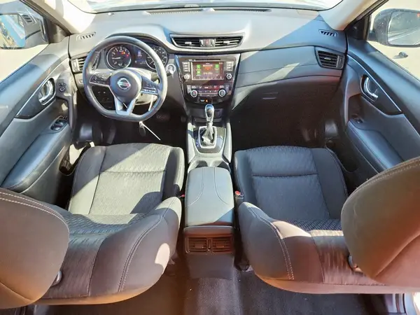 KNMAT2MT1JP559996 2018 NISSAN ROGUE - Image 8