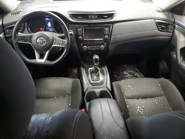KNMAT2MT1JP563059 2018 NISSAN ROGUE - Image 8