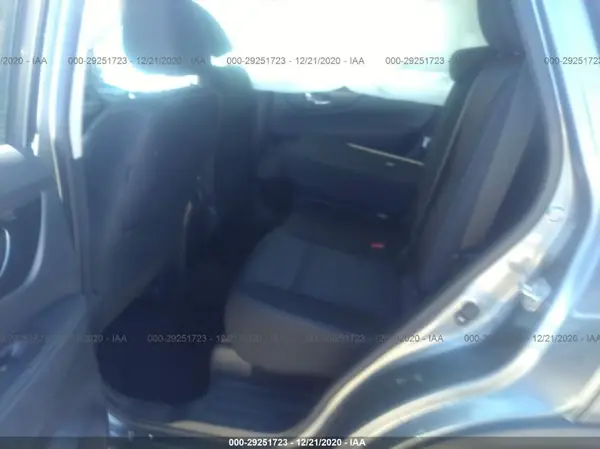 KNMAT2MT1JP564695 2018 NISSAN ROGUE - Image 8