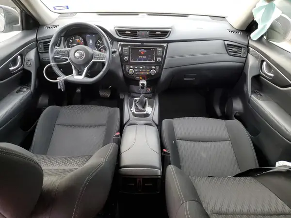 KNMAT2MT1JP567631 2018 NISSAN ROGUE - Image 8