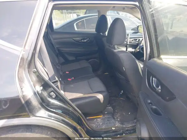 KNMAT2MT1JP567967 2018 NISSAN ROGUE - Image 8