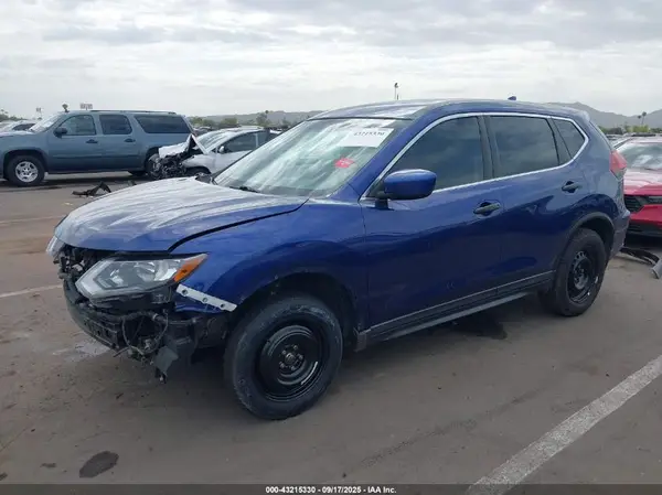 KNMAT2MT1JP568603 2018 NISSAN ROGUE - Image 2