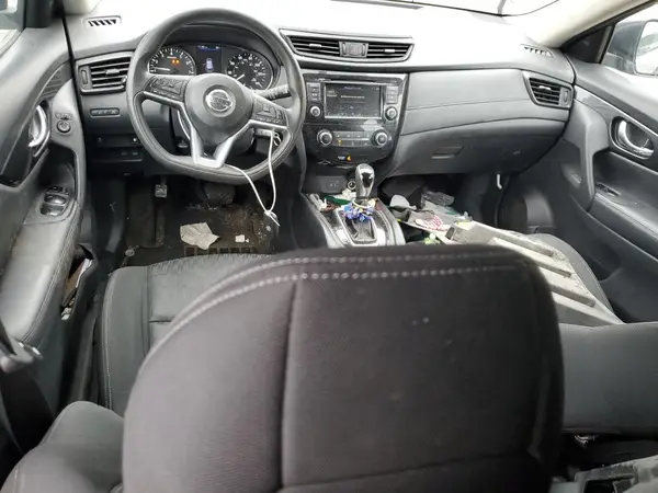 KNMAT2MT1JP578676 2018 NISSAN ROGUE - Image 8