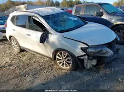 KNMAT2MT1JP597051 2018 NISSAN ROGUE