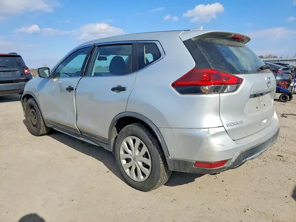 KNMAT2MT1JP602006 2018 NISSAN ROGUE - Image 2