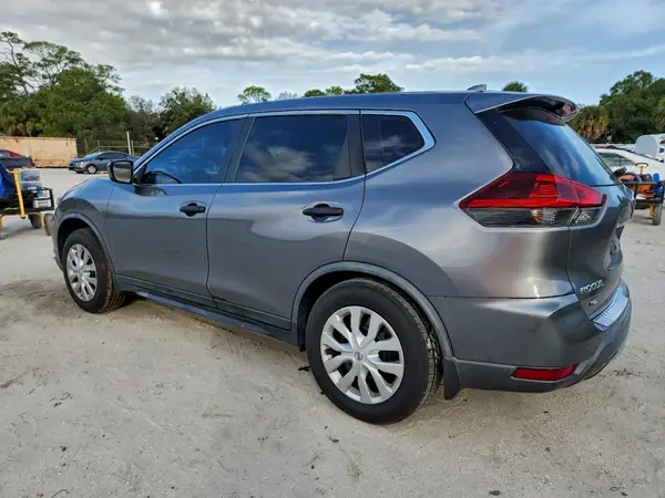 KNMAT2MT1JP602216 2018 NISSAN ROGUE - Image 2