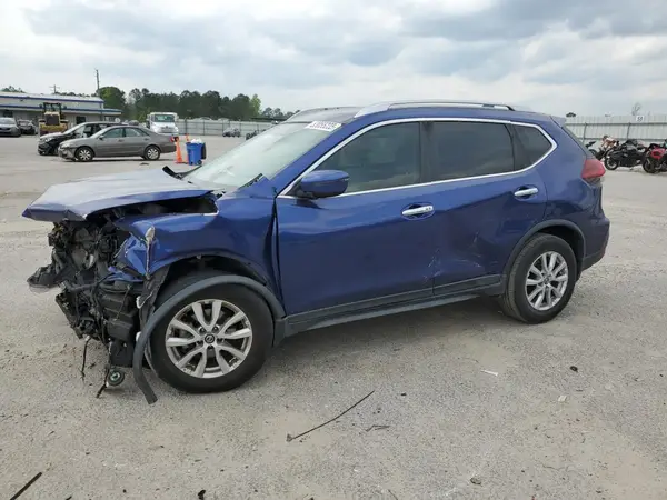 KNMAT2MT1JP608145 2018 NISSAN ROGUE - Image 1